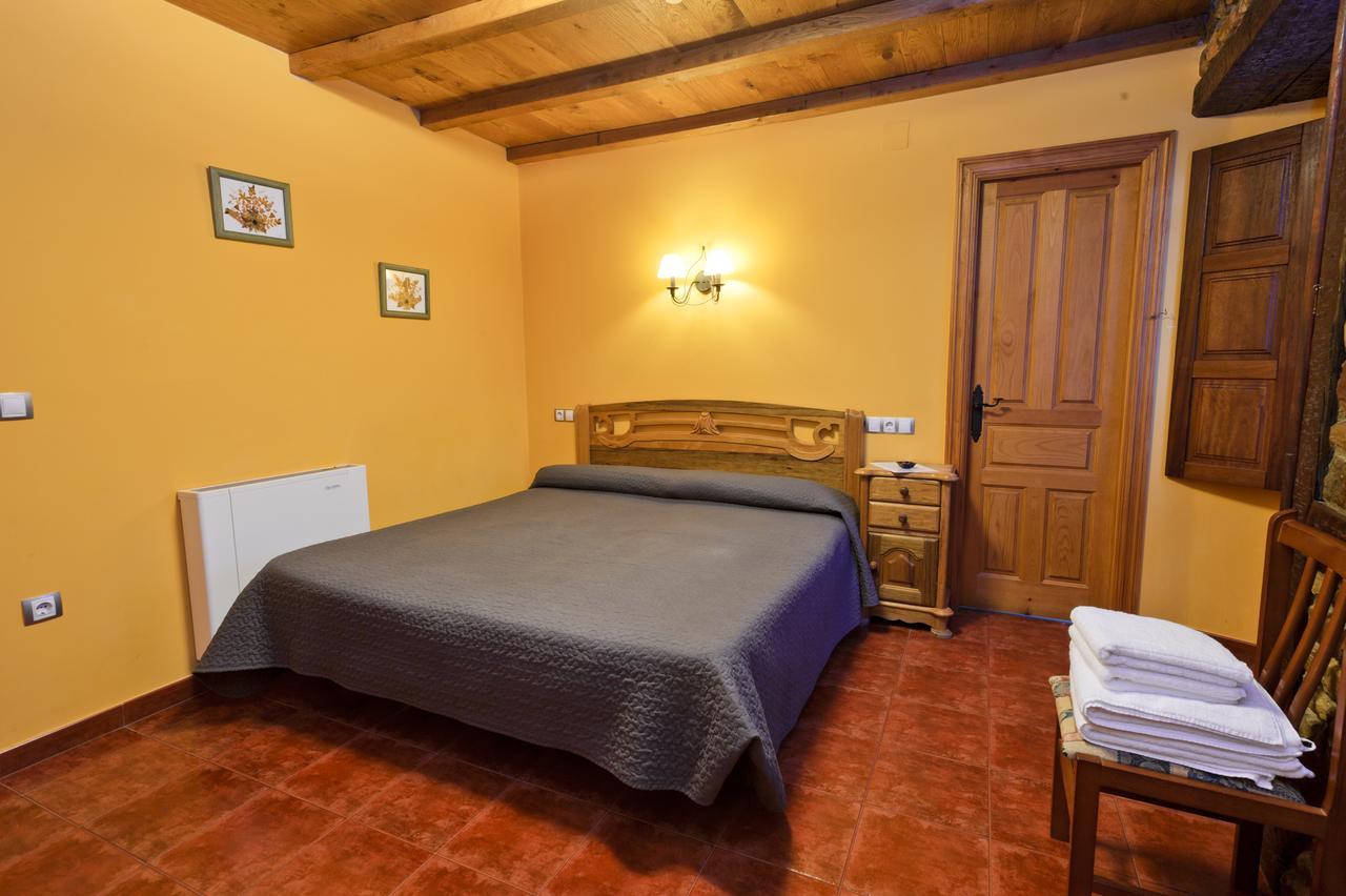 Posada Casa Rosalia กาสโตร-อูร์เดียเลส ห้อง รูปภาพ